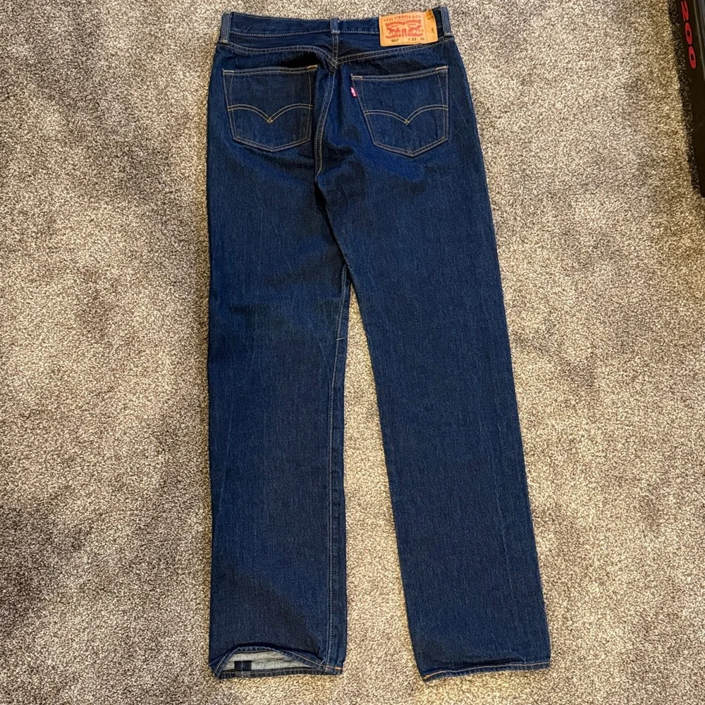 Levi’s button butterfly 501 Dark Blue Denim‎ Jeans